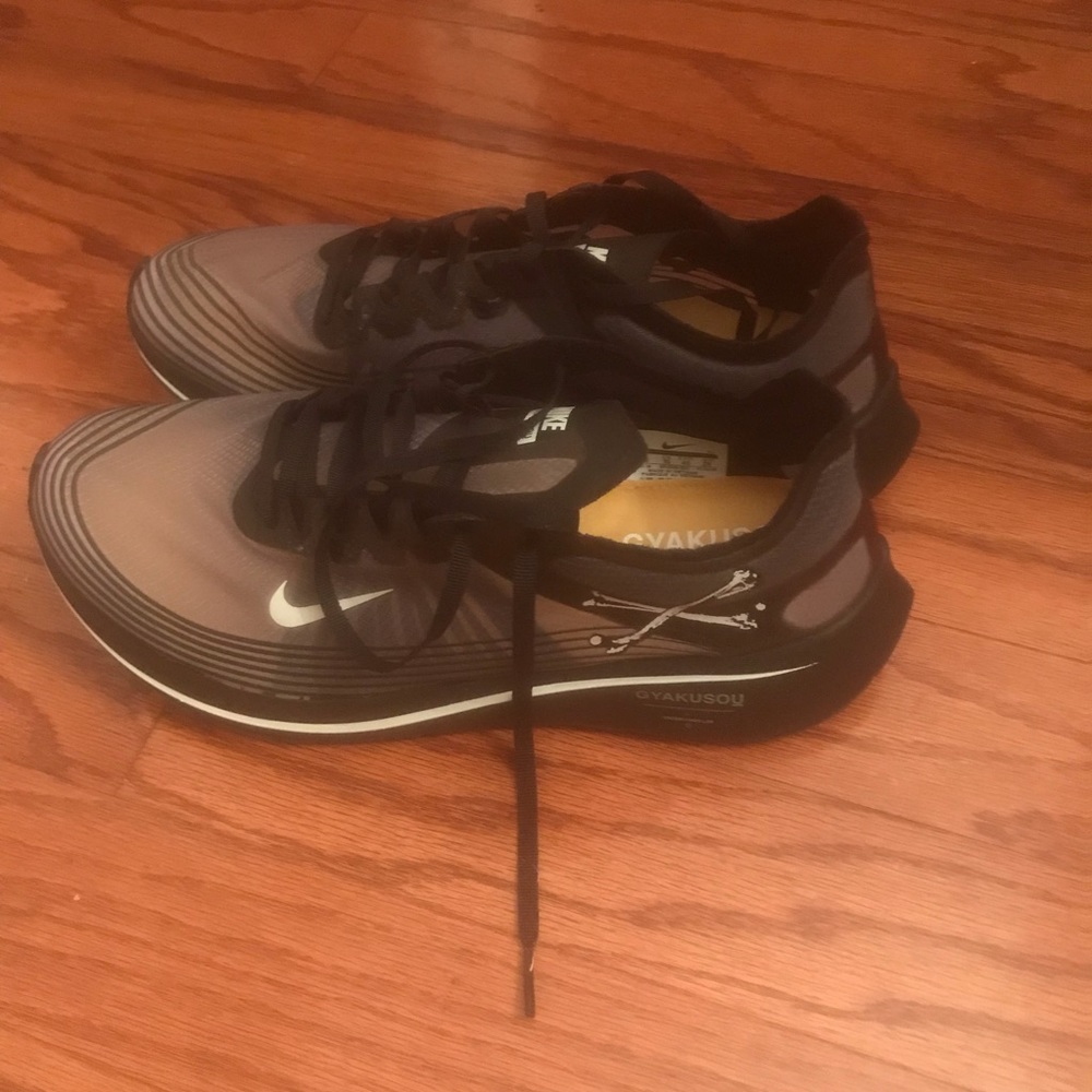 Nike Fly Zoom Size 11